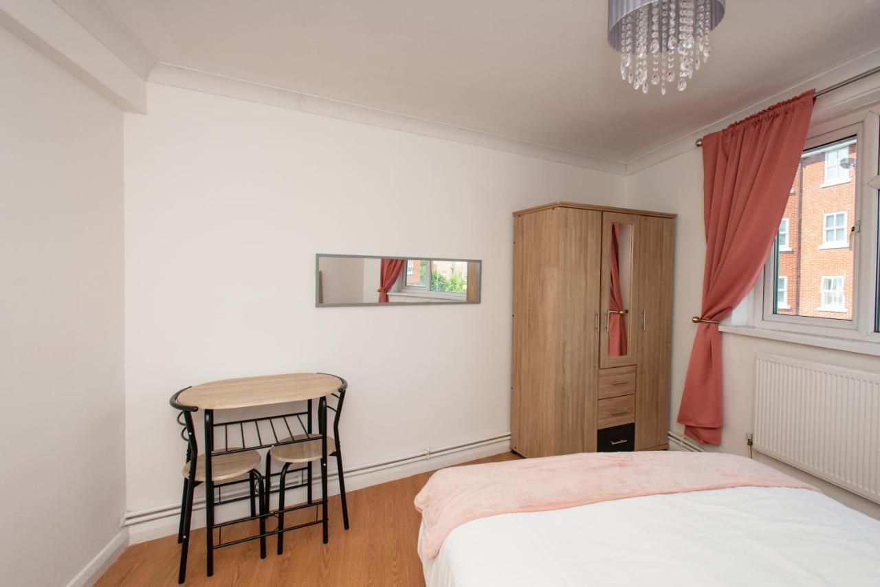 Modern Apartments In Bromley, Greater London Near Tesco And Sundridge Park Station Экстерьер фото