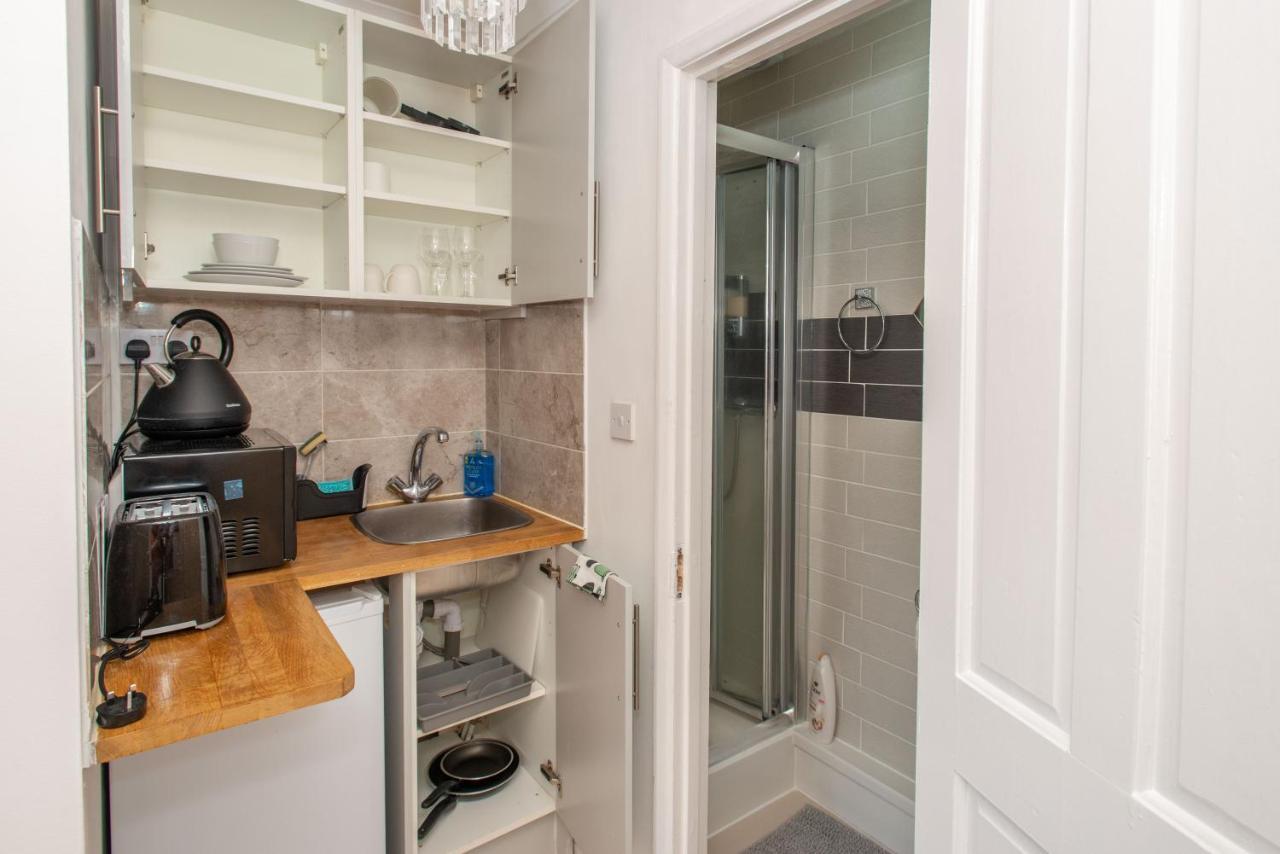 Modern Apartments In Bromley, Greater London Near Tesco And Sundridge Park Station Экстерьер фото