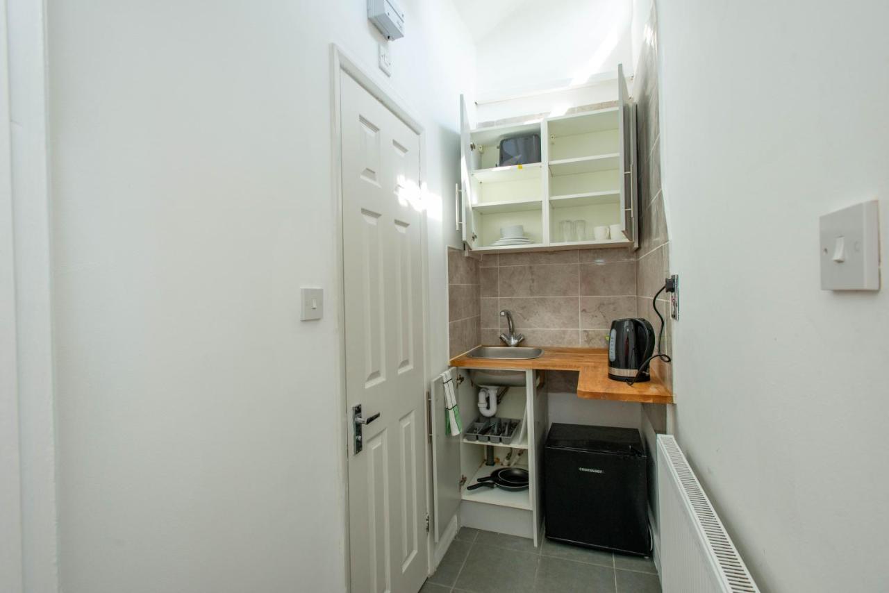 Modern Apartments In Bromley, Greater London Near Tesco And Sundridge Park Station Экстерьер фото
