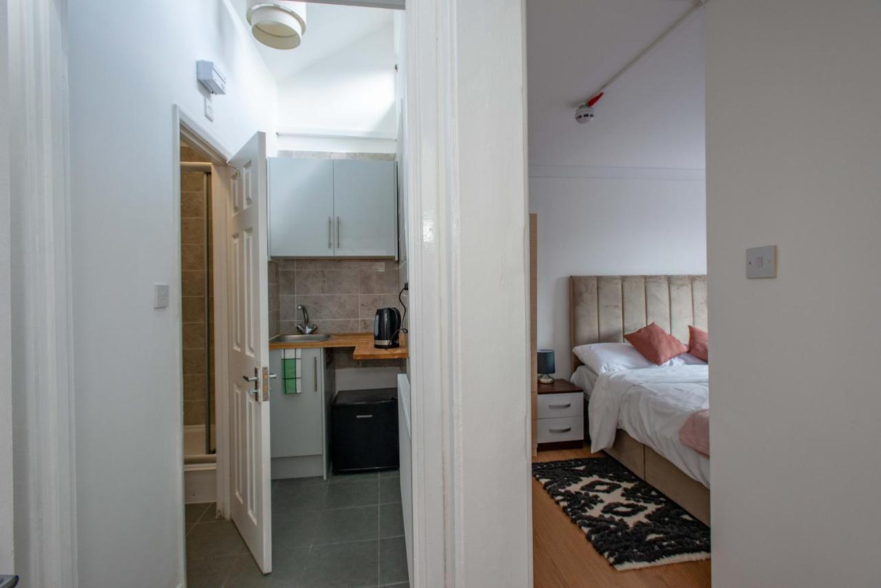 Modern Apartments In Bromley, Greater London Near Tesco And Sundridge Park Station Экстерьер фото